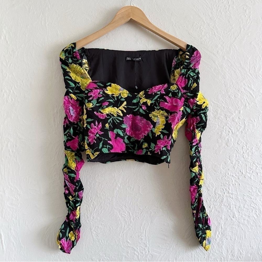 ⚡️10$ sale⚡️ Zara Women's Long Sleeve Floral Crop Top Size XS - Picture 2 of 8